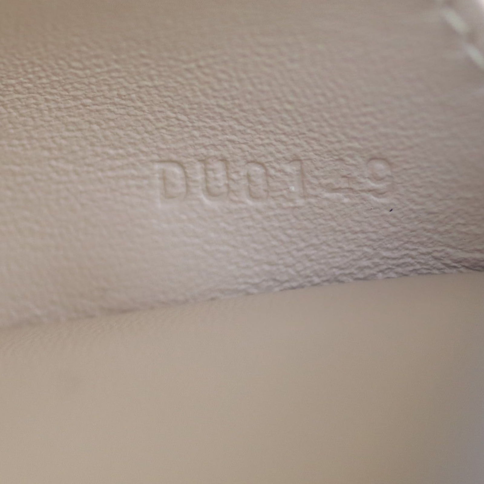 Louis Vuitton Petite Malle Epi