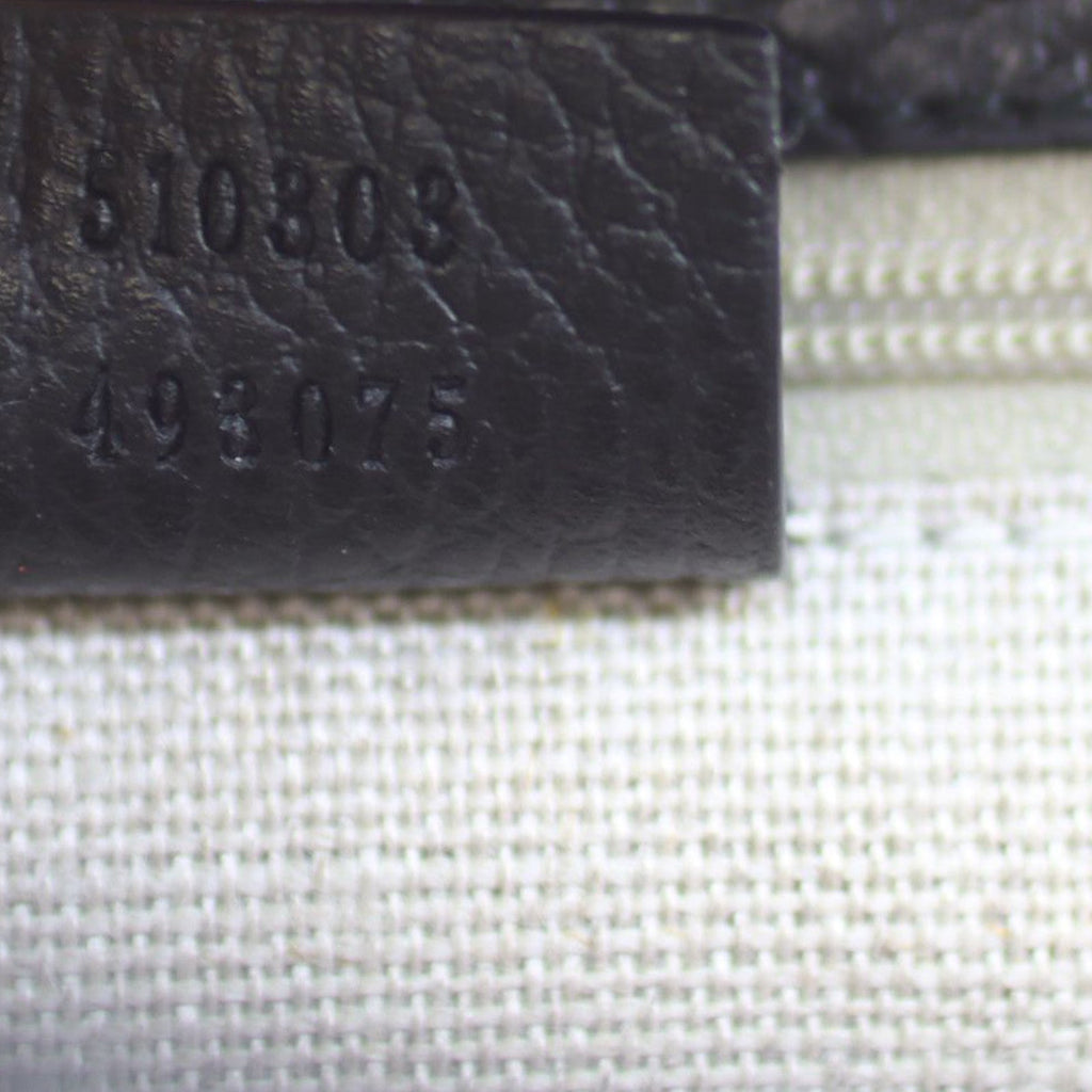 Gucci Interlocking G Chain Medium Shoulder Bag