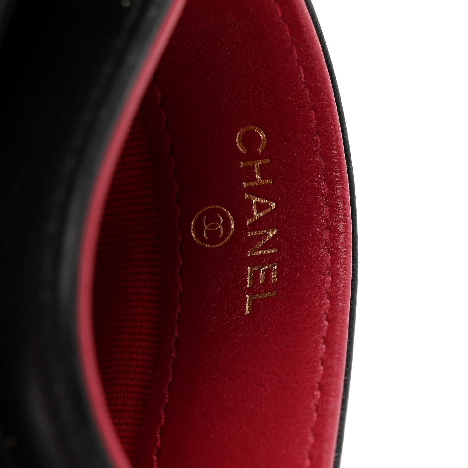 Lambskin Quilted Chanel 19  Holder Black