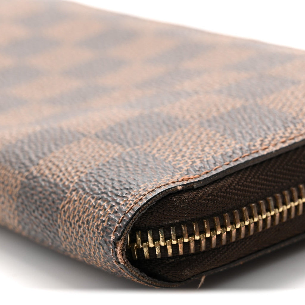 Damier Ebene Zippy Wallet