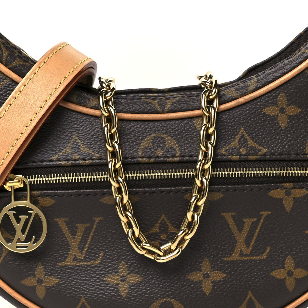Monogram Loop