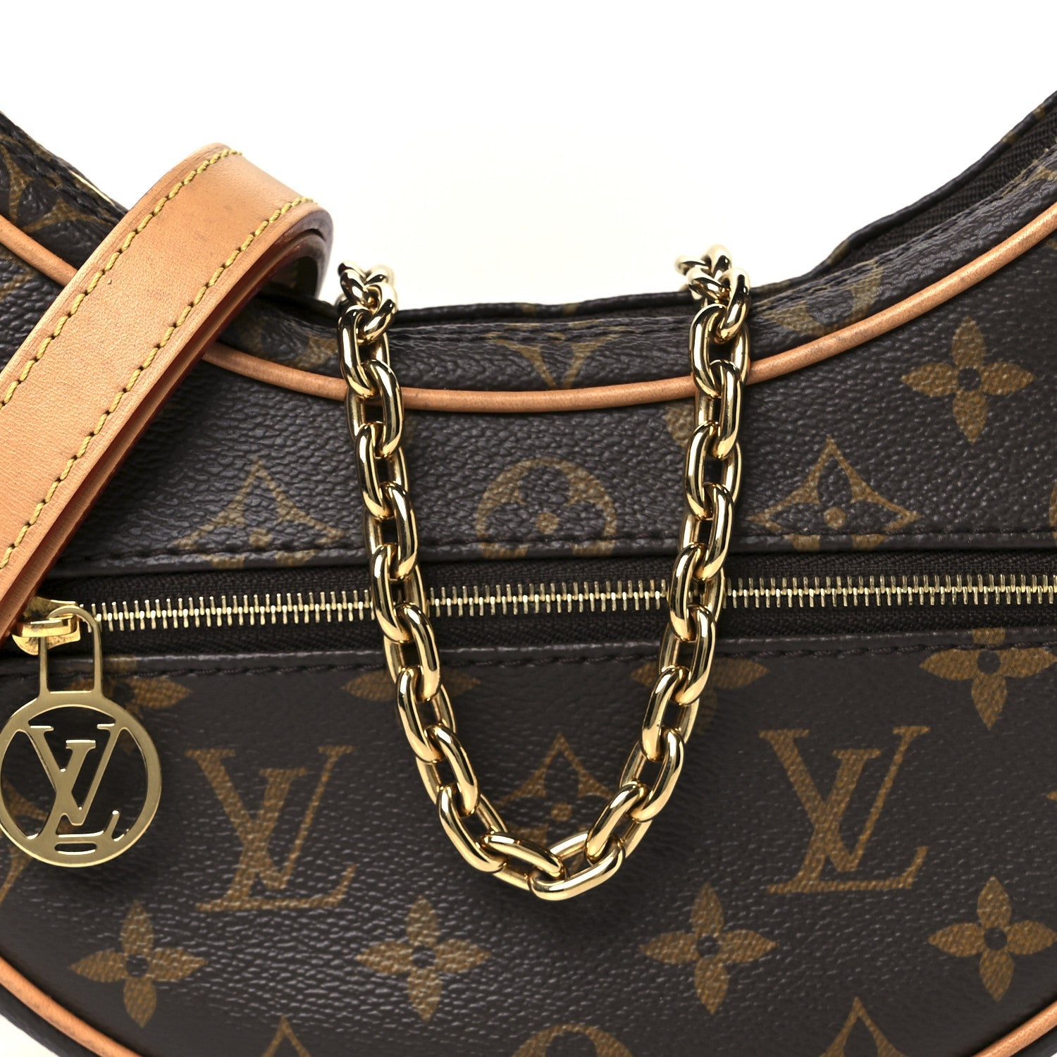 Monogram Loop