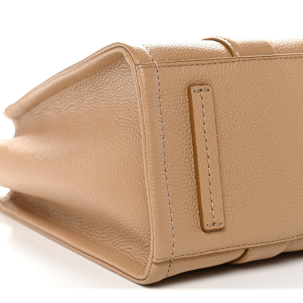 Grained Calfskin Medium The Tote Bag Camel