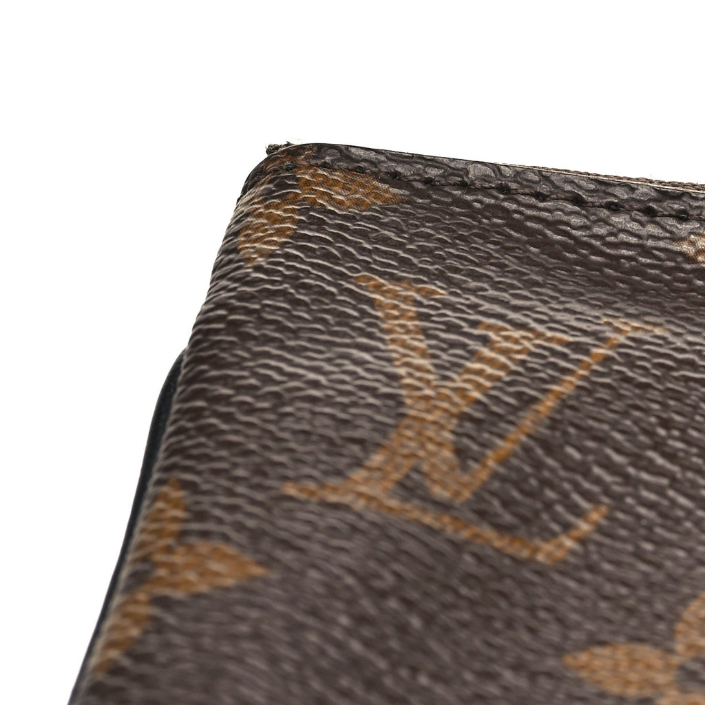 Reverse Monogram Giant Double Zip Pochette