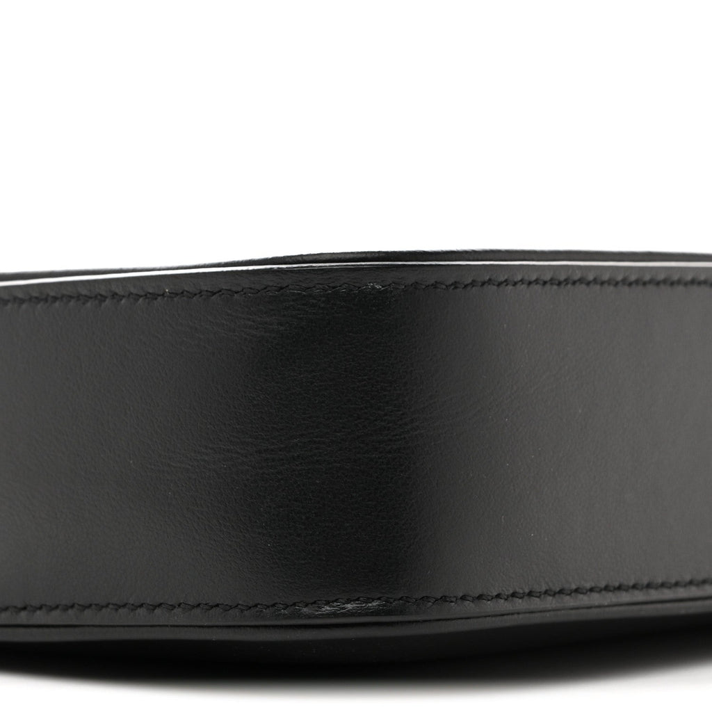 Smooth Calfskin Medium Messenger Bag Black