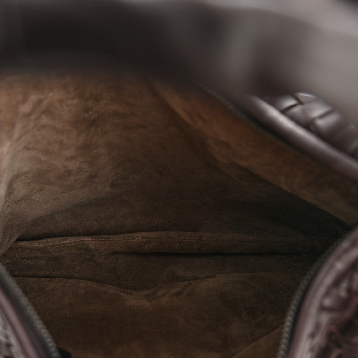 Nappa Intrecciato Medium Veneta Hobo Ebano