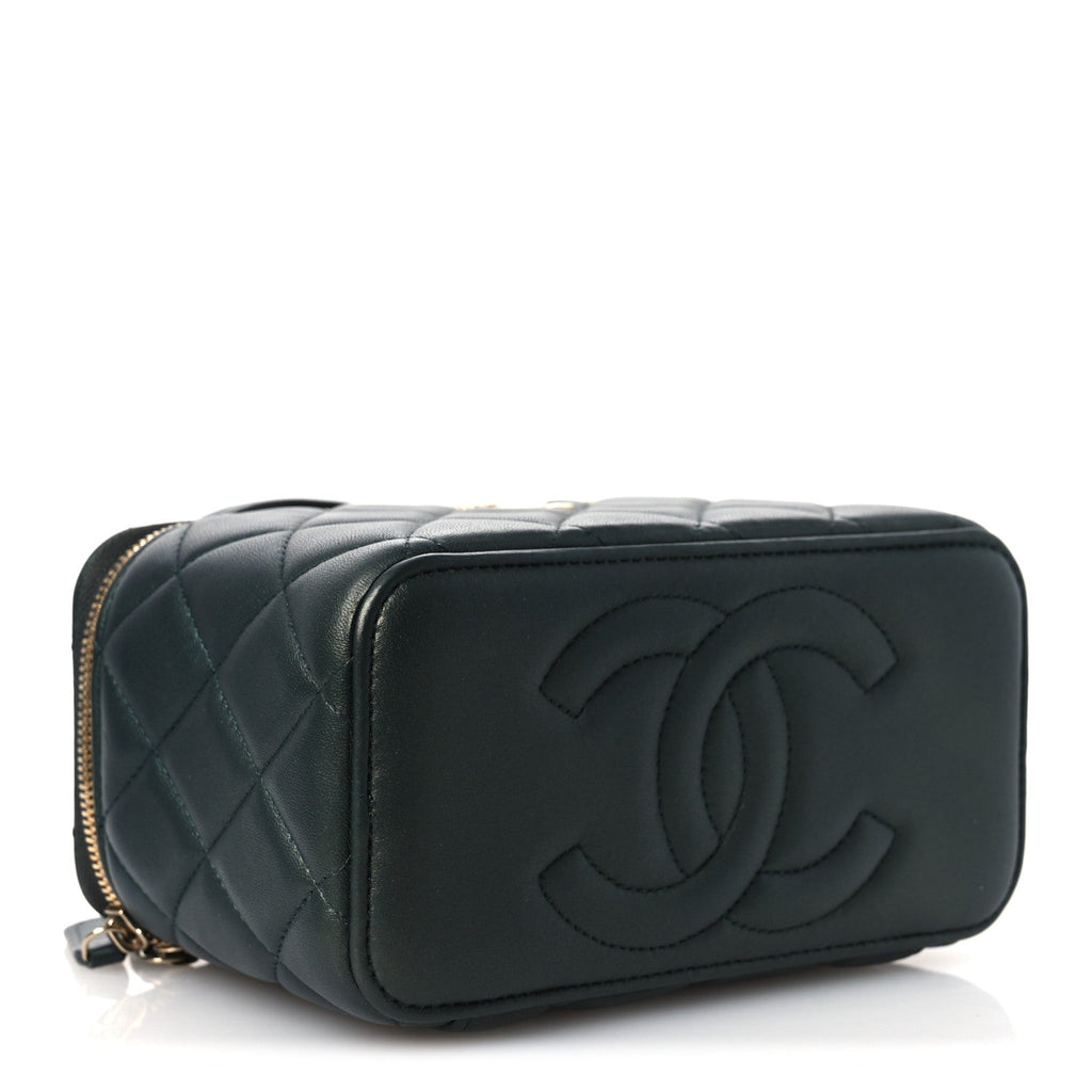 Iridescent Lambskin Quilted Small Top Handle Vanity Case With Chain Green