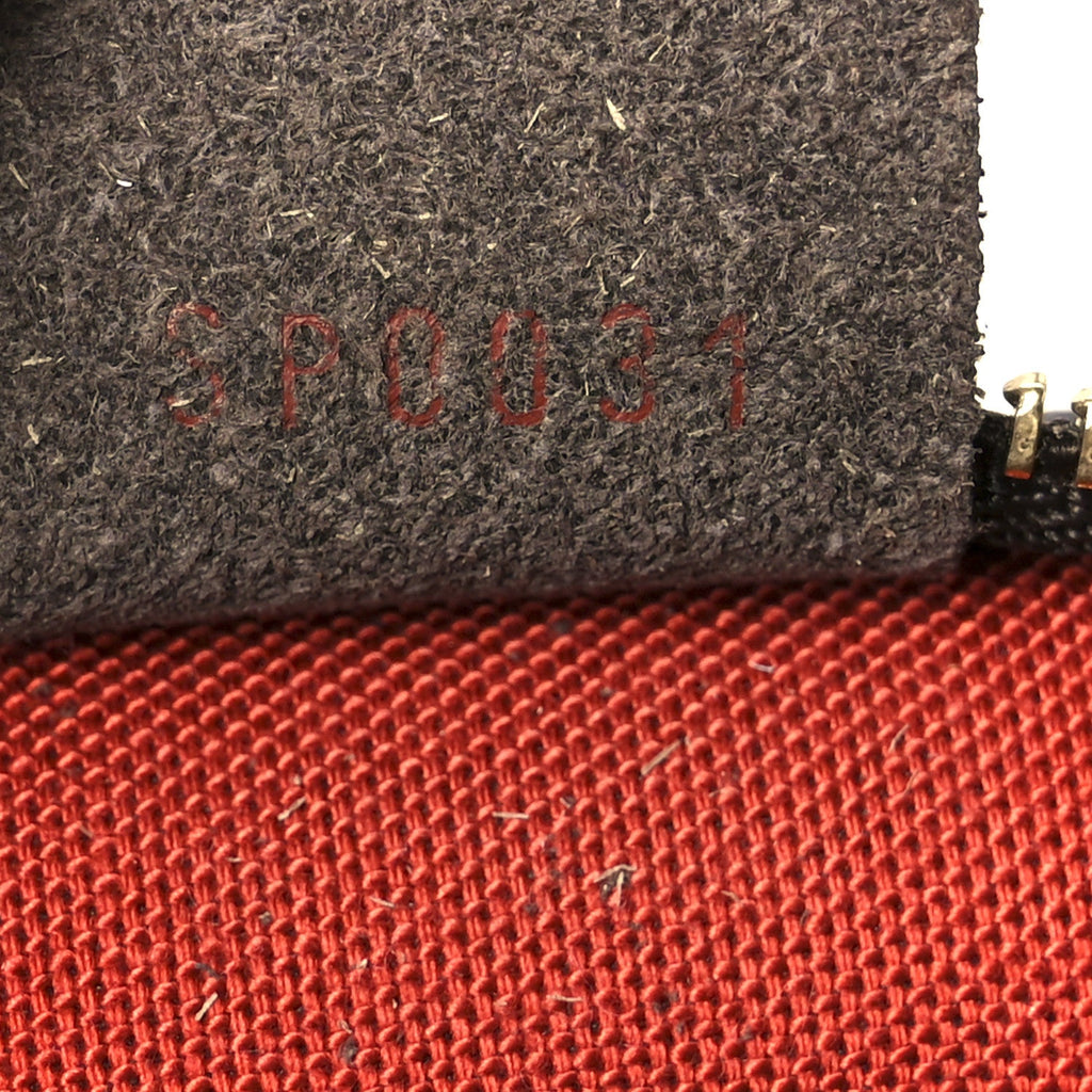 Damier Ebene Trousse Make Up Bag Pochette