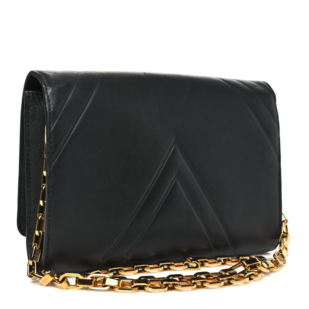 Calfskin Airy V Embossed Pochette Chain Louise GM  Black