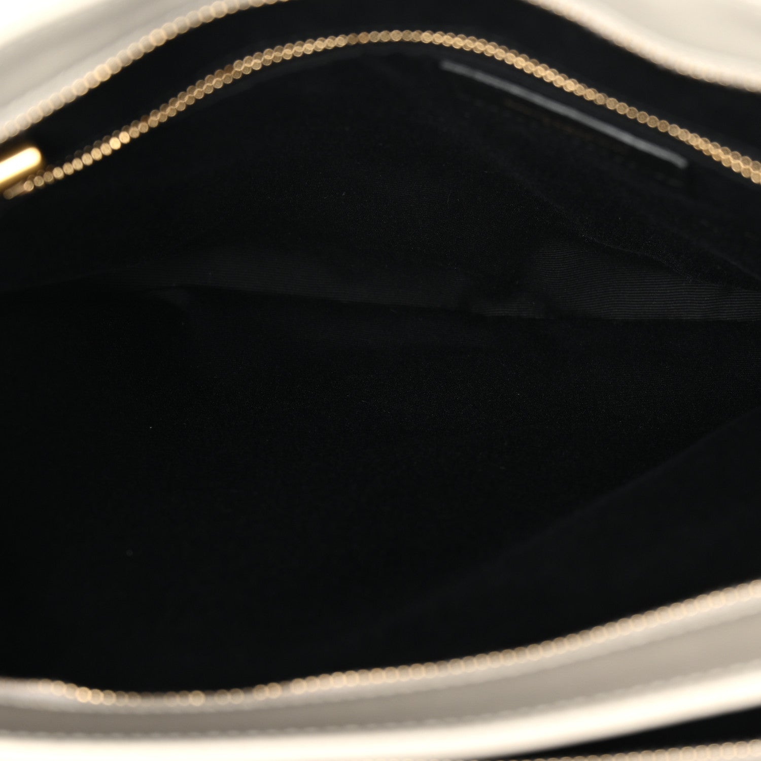 Grain de Poudre Matelasse Chevron Medium Tribeca Shopping Bag Crema Soft