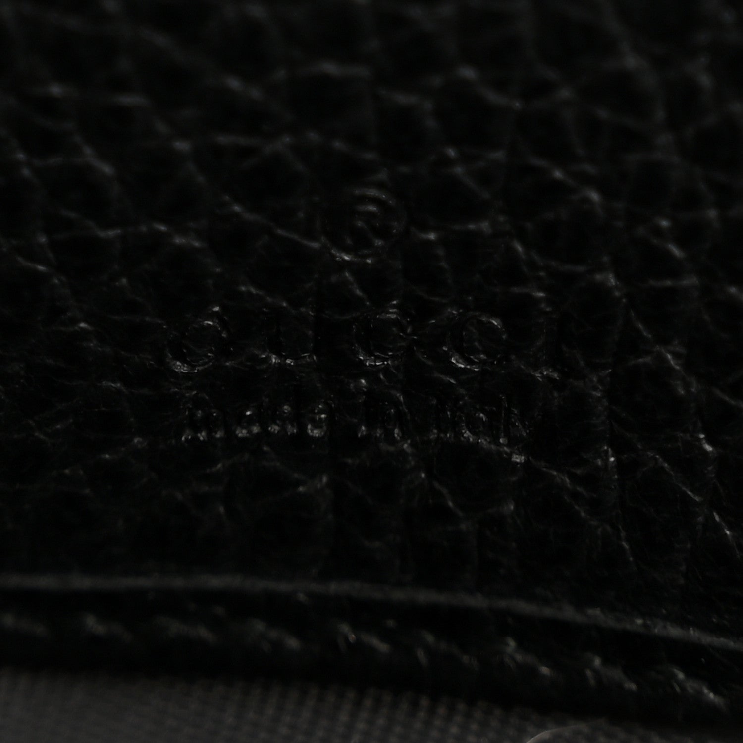 Dollar Calfskin GG Marmont Zip Around Wallet Black