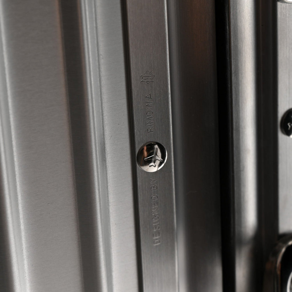 Aluminum Classic Check-In M Silver