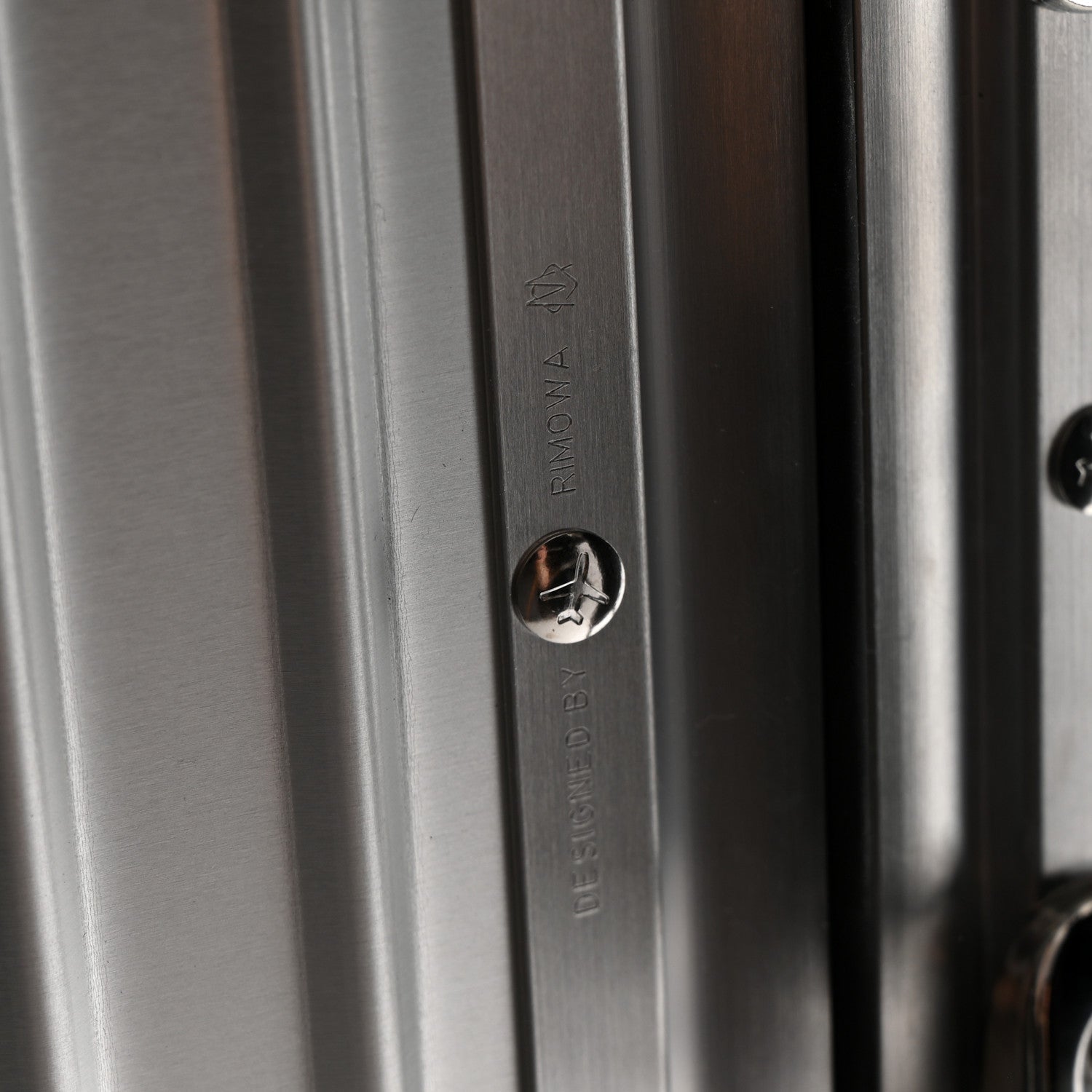Aluminum Classic Check-In M Silver