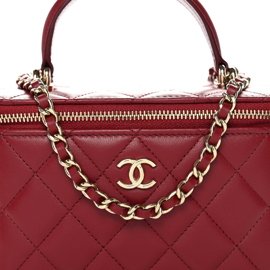 Lambskin Quilted Small Top Handle Vanity Case With Chain Burgundy