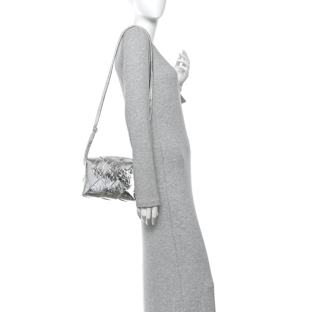 Metallic Crinkled Lambskin Maxi Intrecciato Small Cassette Camera Bag Silver