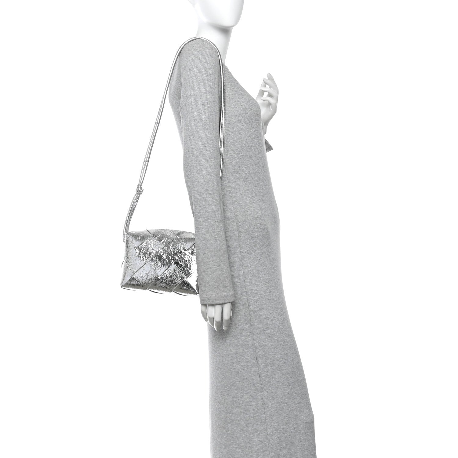 Metallic Crinkled Lambskin Maxi Intrecciato Small Cassette Camera Bag Silver