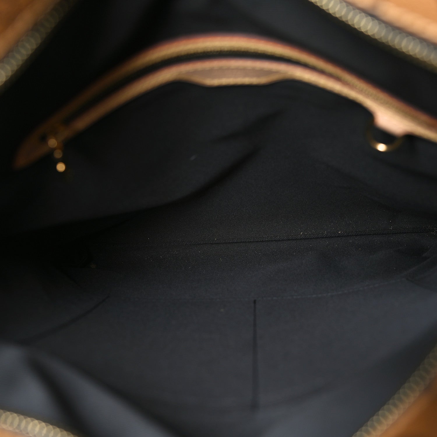 Reverse Monogram Carry It