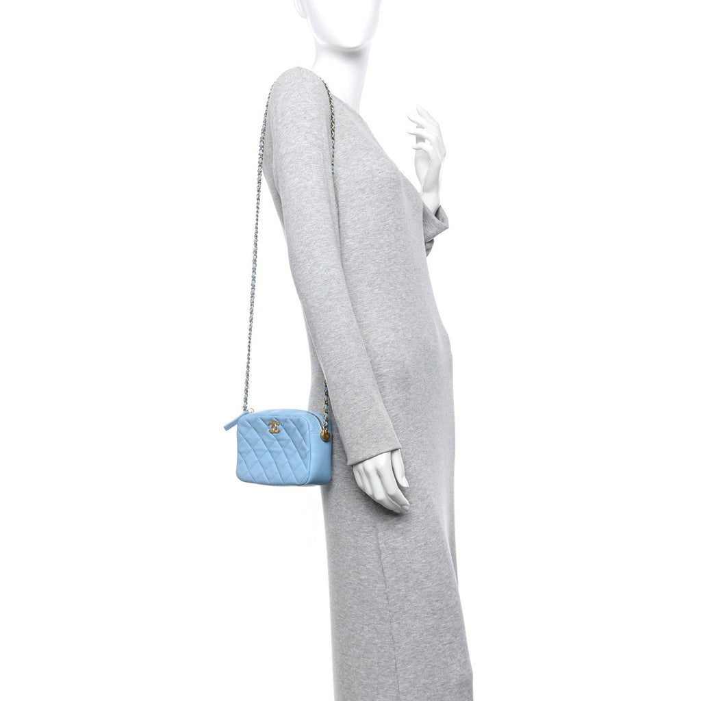Lambskin Quilted CC Pearl Crush Camera Case Light Blue