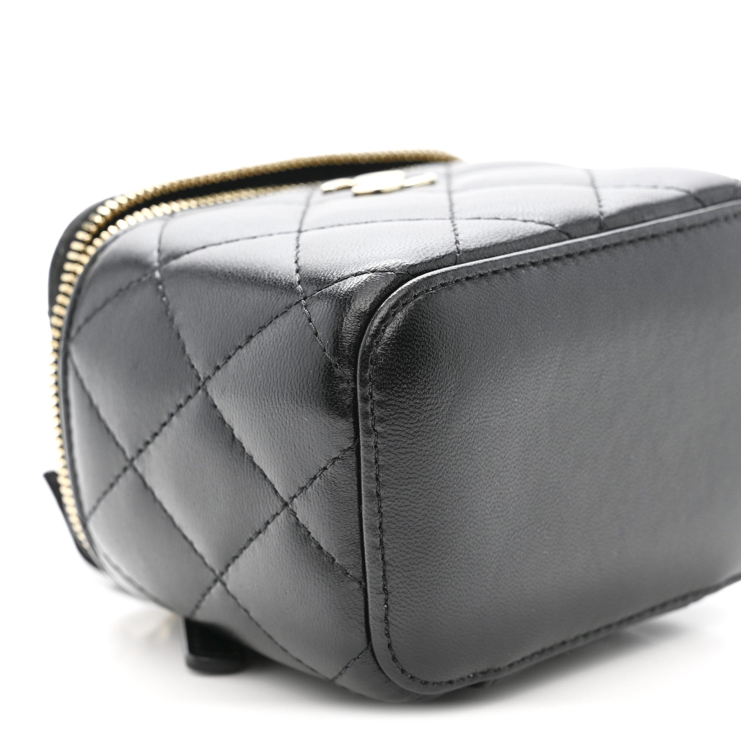 Lambskin Quilted Mini Camellia Bow Vanity Case With Chain Black