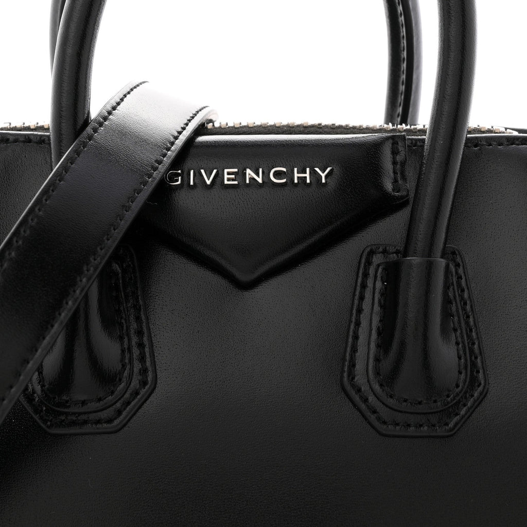 Shiny Lord Calfskin Mini Antigona Black