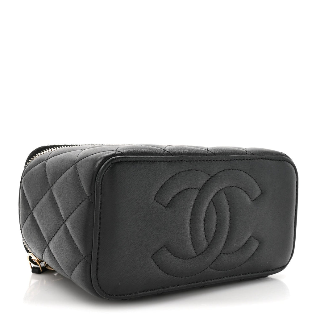Lambskin Quilted Small Top Handle Vanity Case With Chain Black