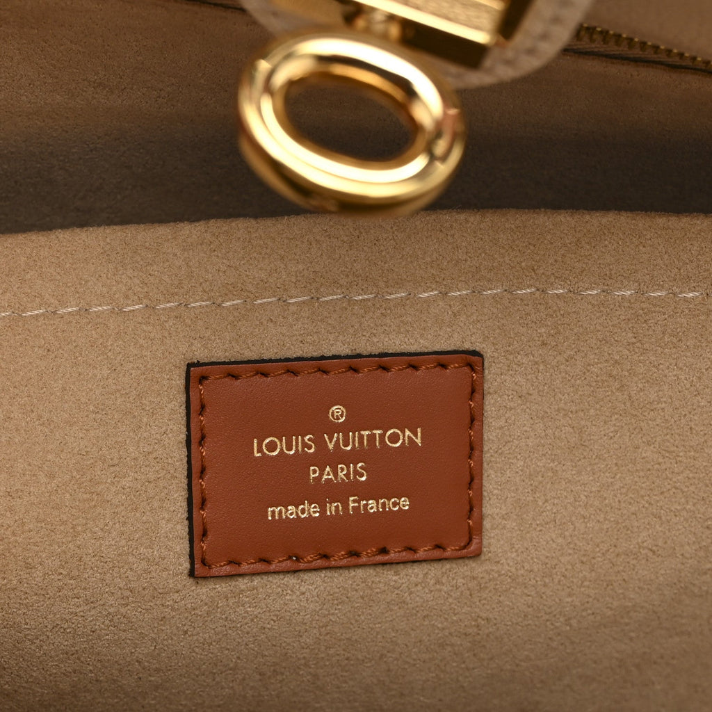 Calfskin Monogram Tufting On My Side Galet
