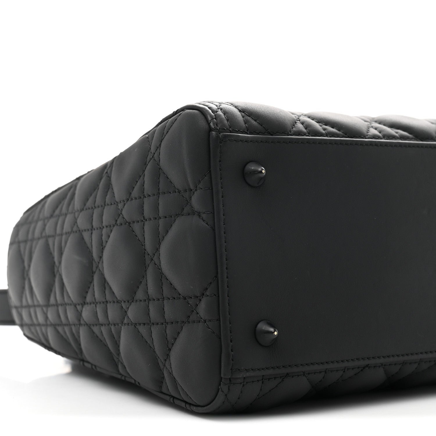 Ultra Matte Calfskin Cannage Medium Lady Dior Black