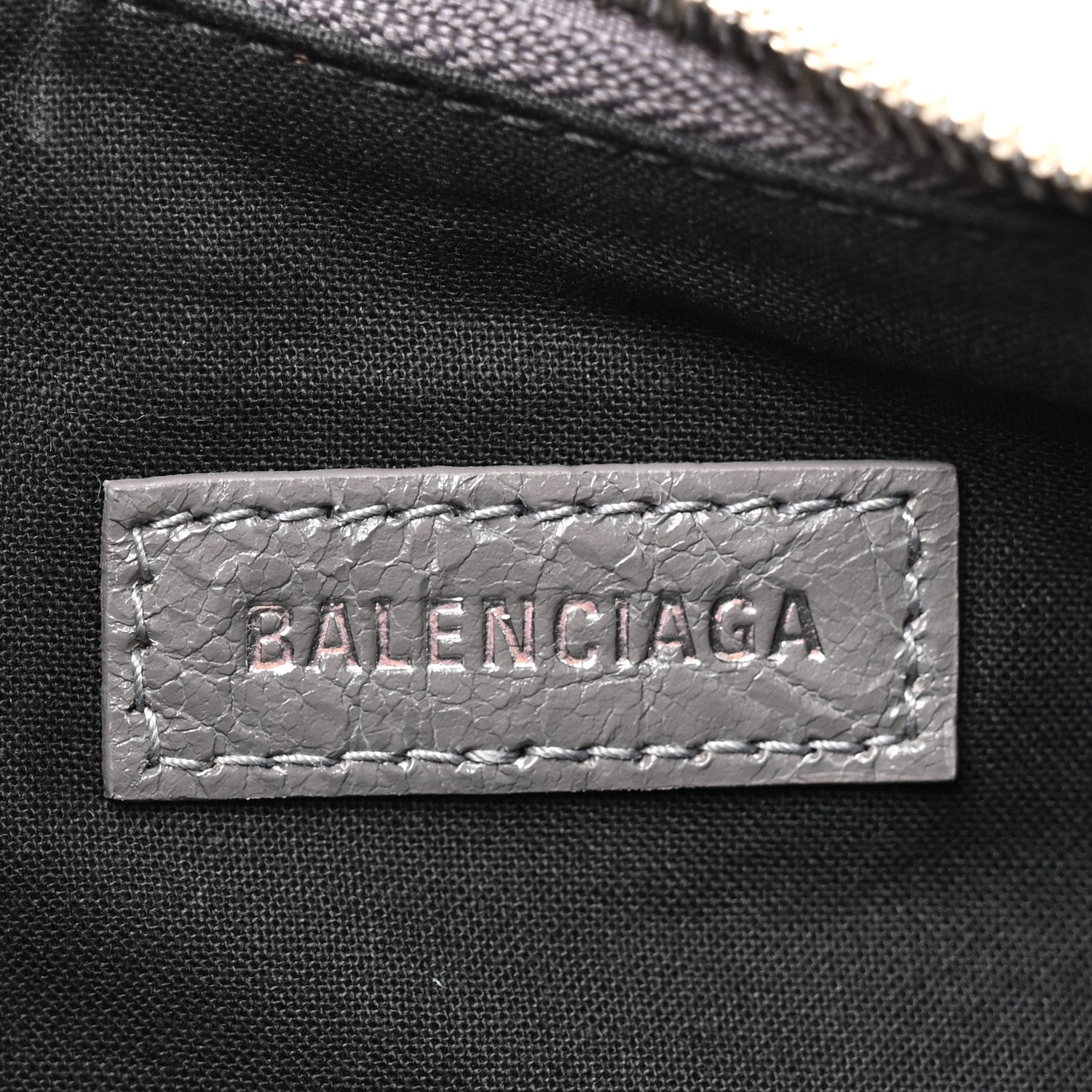 Agneau Arena Le Cagole Shoulder Bag XS Dark Grey