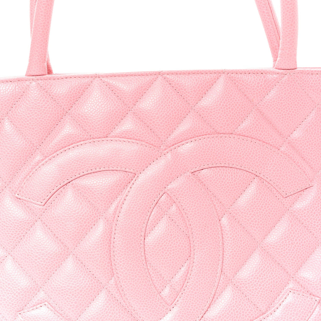 Caviar Quilted Medallion Tote Light Pink