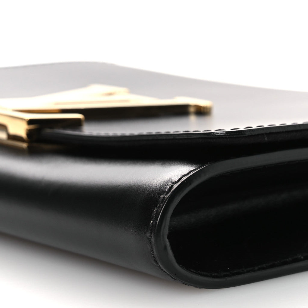 Calfskin Chain Louise MM Black