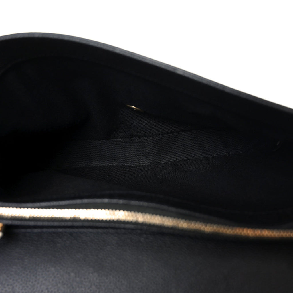 Caviar Diamond Stitched Top Handle Flap Black
