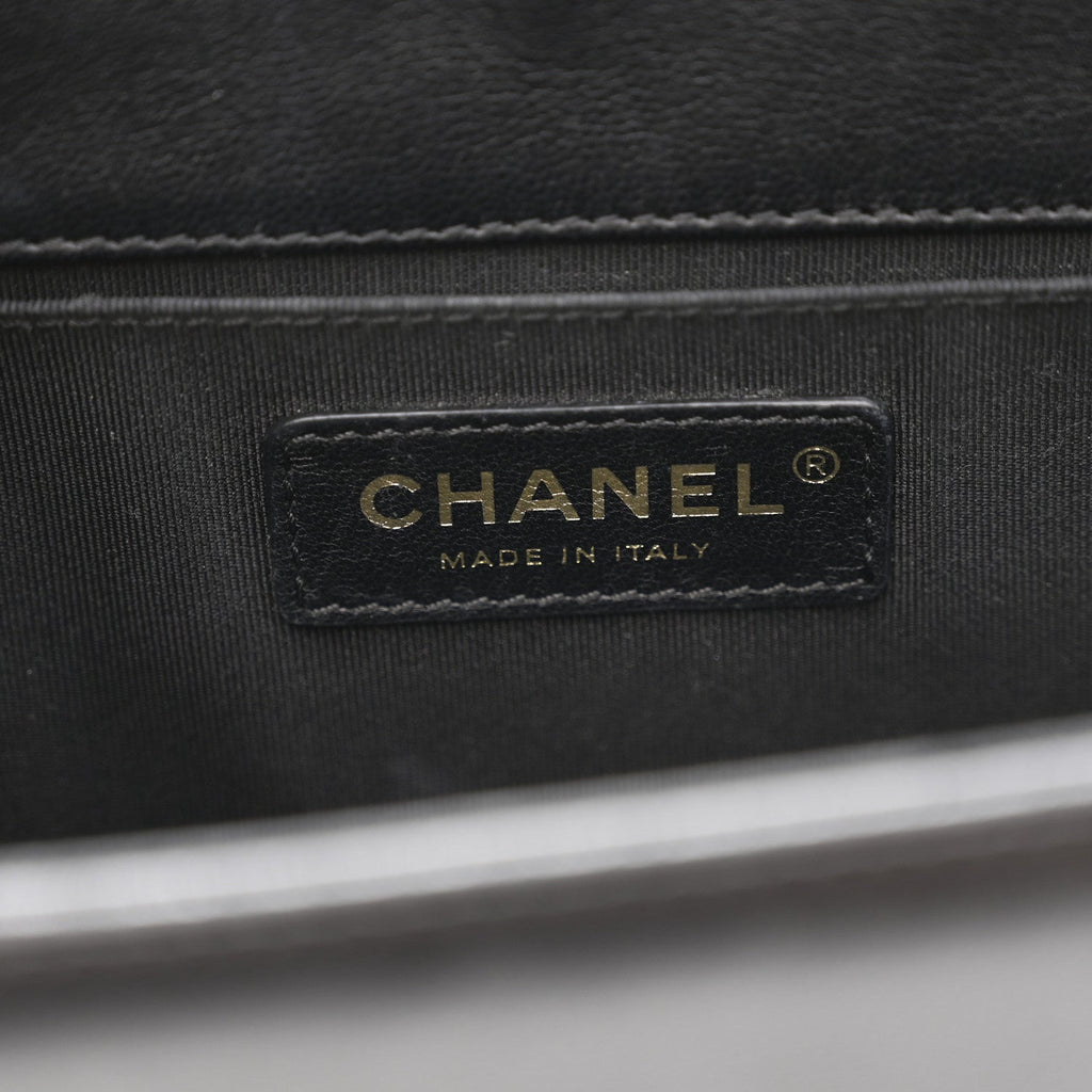 Lambskin Quilted Medium Boy Flap Black