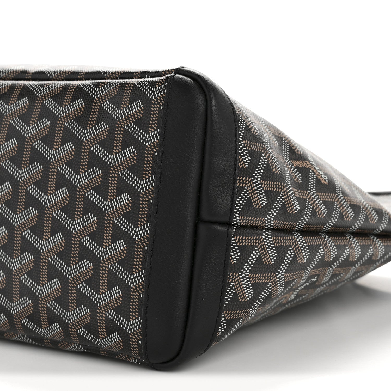 Goyardine Artois PM Black