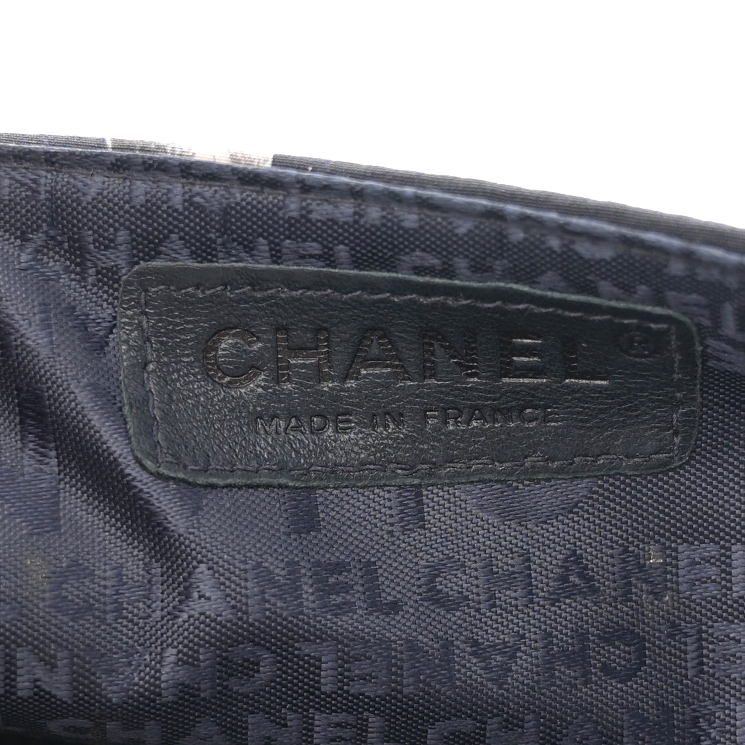 Silk Lambskin Tahiti Timeless Flap Navy White