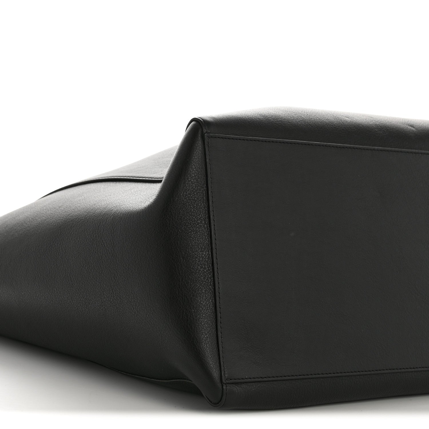 Smooth Calfskin Everyday East West Tote Bag Black
