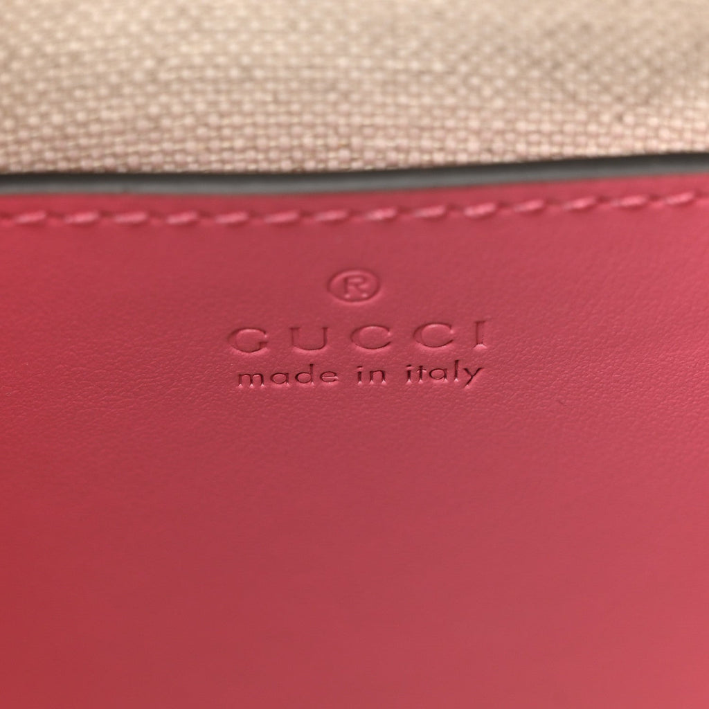 Calfskin GG Matelasse Small Shoulder Bag Rhodamine Pink Natural
