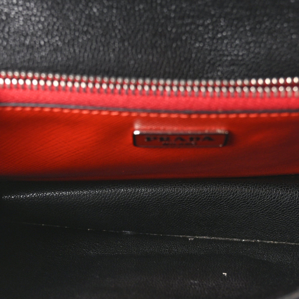 Saffiano Lux Sound Shoulder Bag Fuoco Lacca