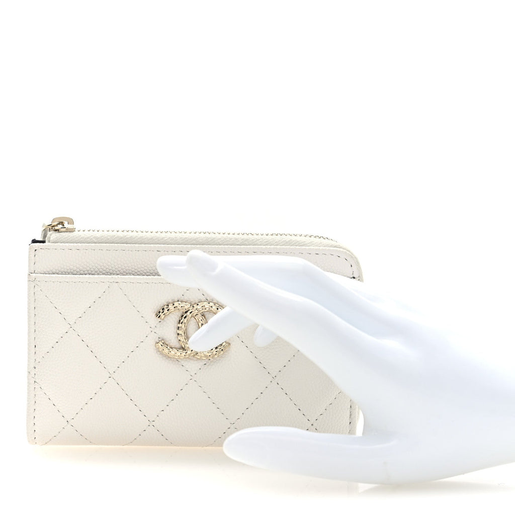 Caviar Quilted CC Logo Zip Around  Holder White