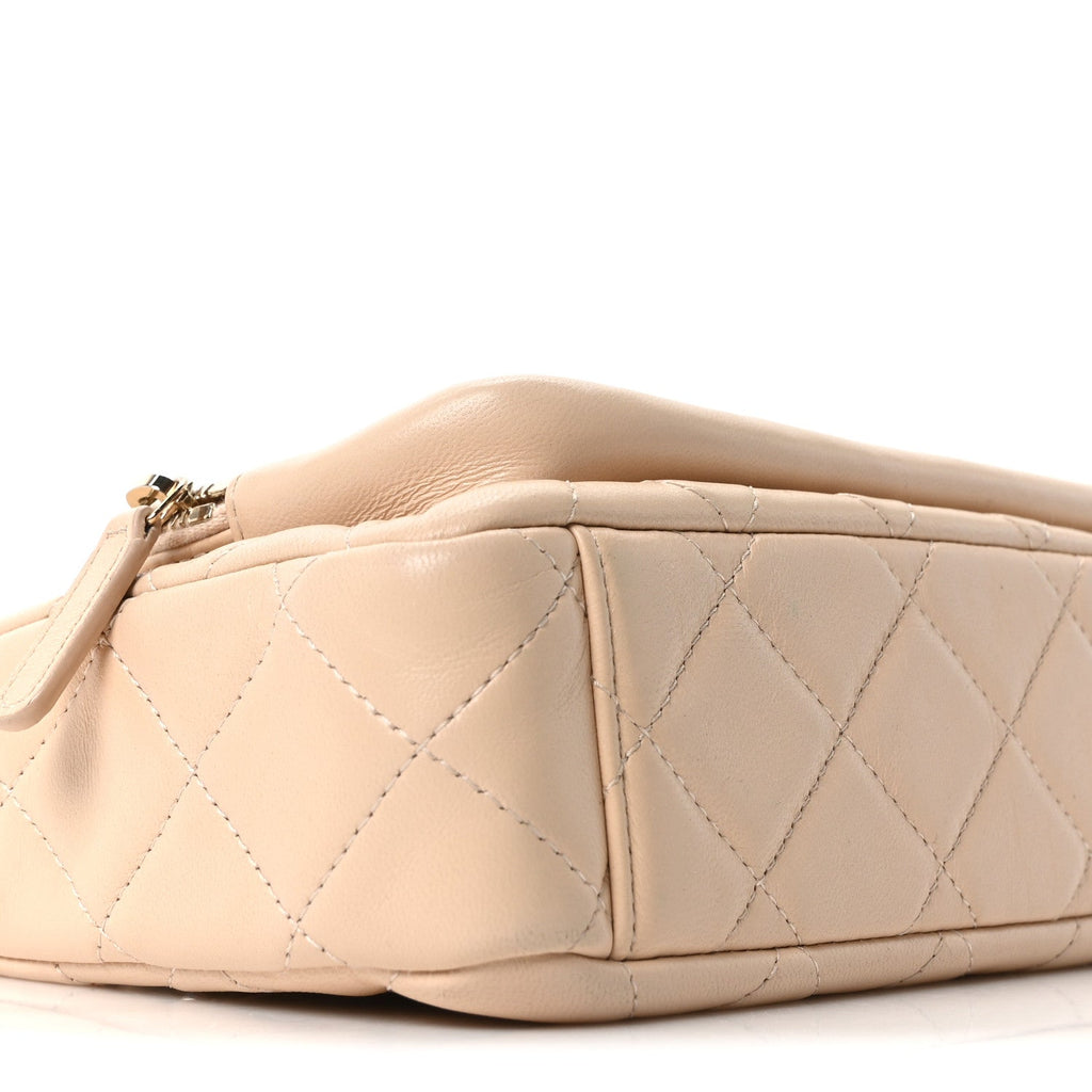 Shiny Crumpled Lambskin Quilted Small Preppy Pocket Clutch With Chain Beige
