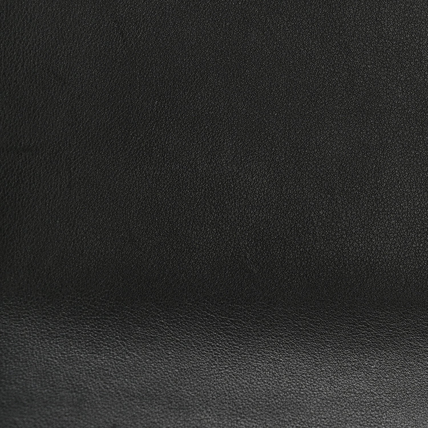 Lambskin Chevron Quilted Medium Boy Flap Black