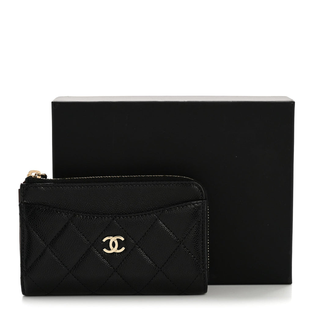 Caviar Quilted CC Zip Around  Holder Black