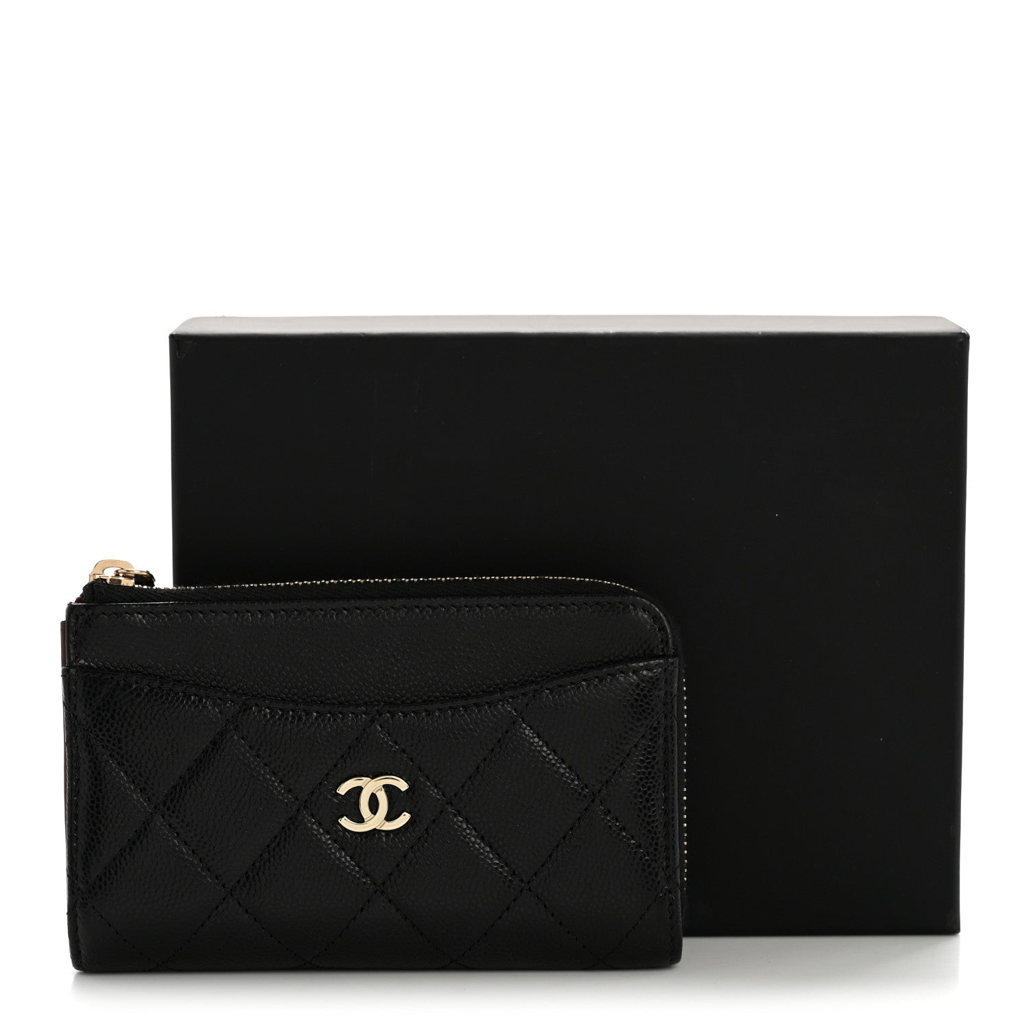 Caviar Quilted CC Zip Around  Holder Black