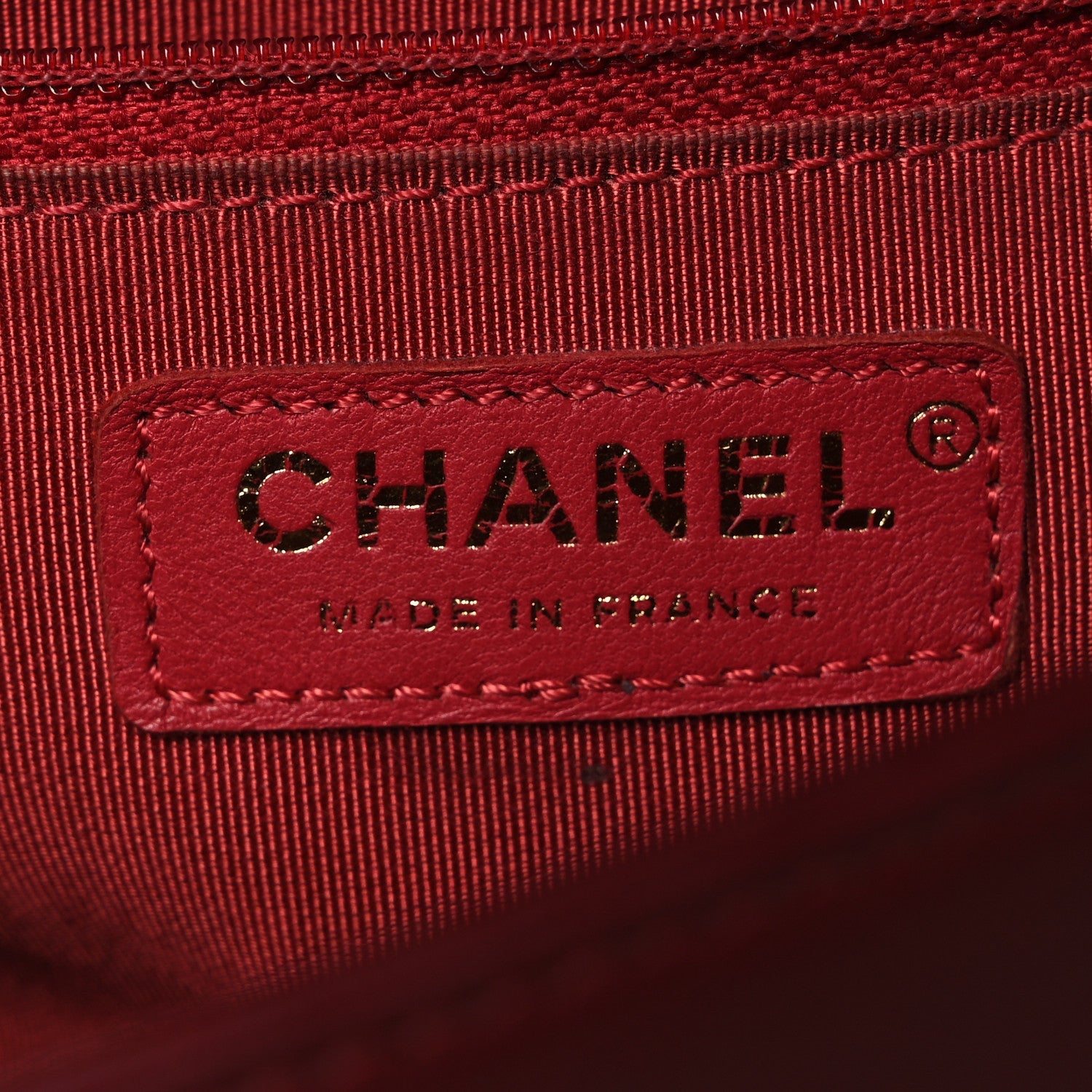 Lambskin Quilted New Medium Boy Flap Red