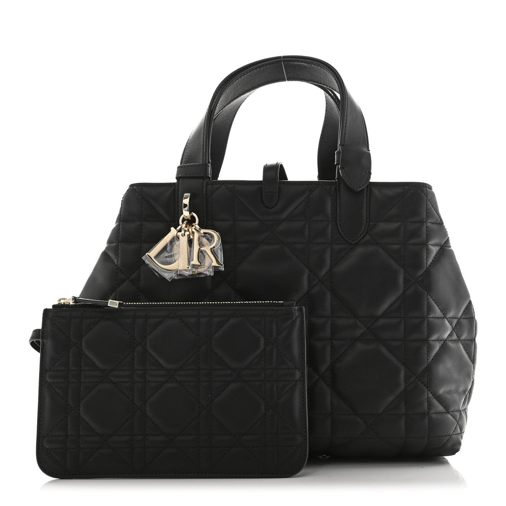 Calfskin Macrocannage Medium Toujours Black
