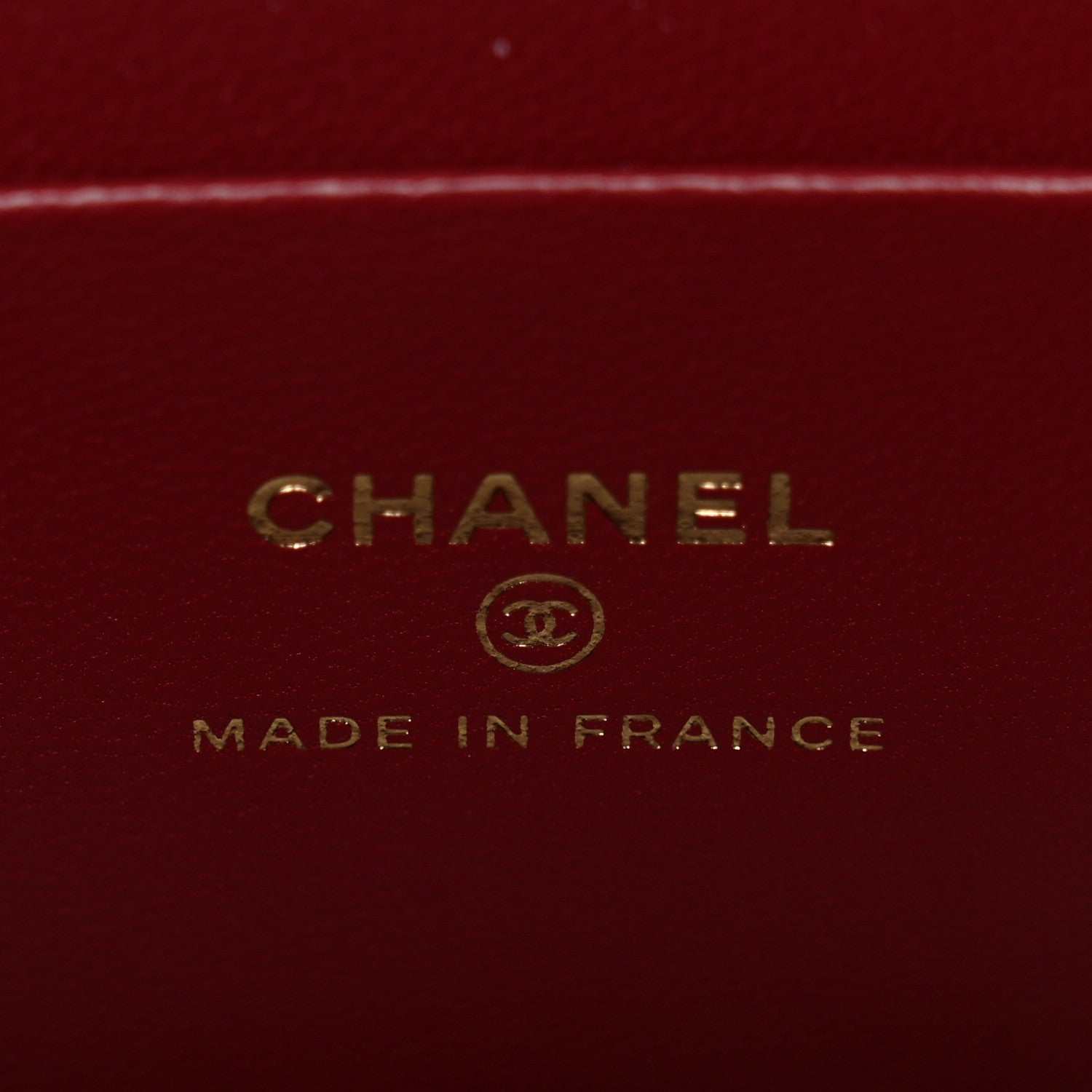 Lambskin Quilted Small Top Handle Vanity Case With Chain Burgundy