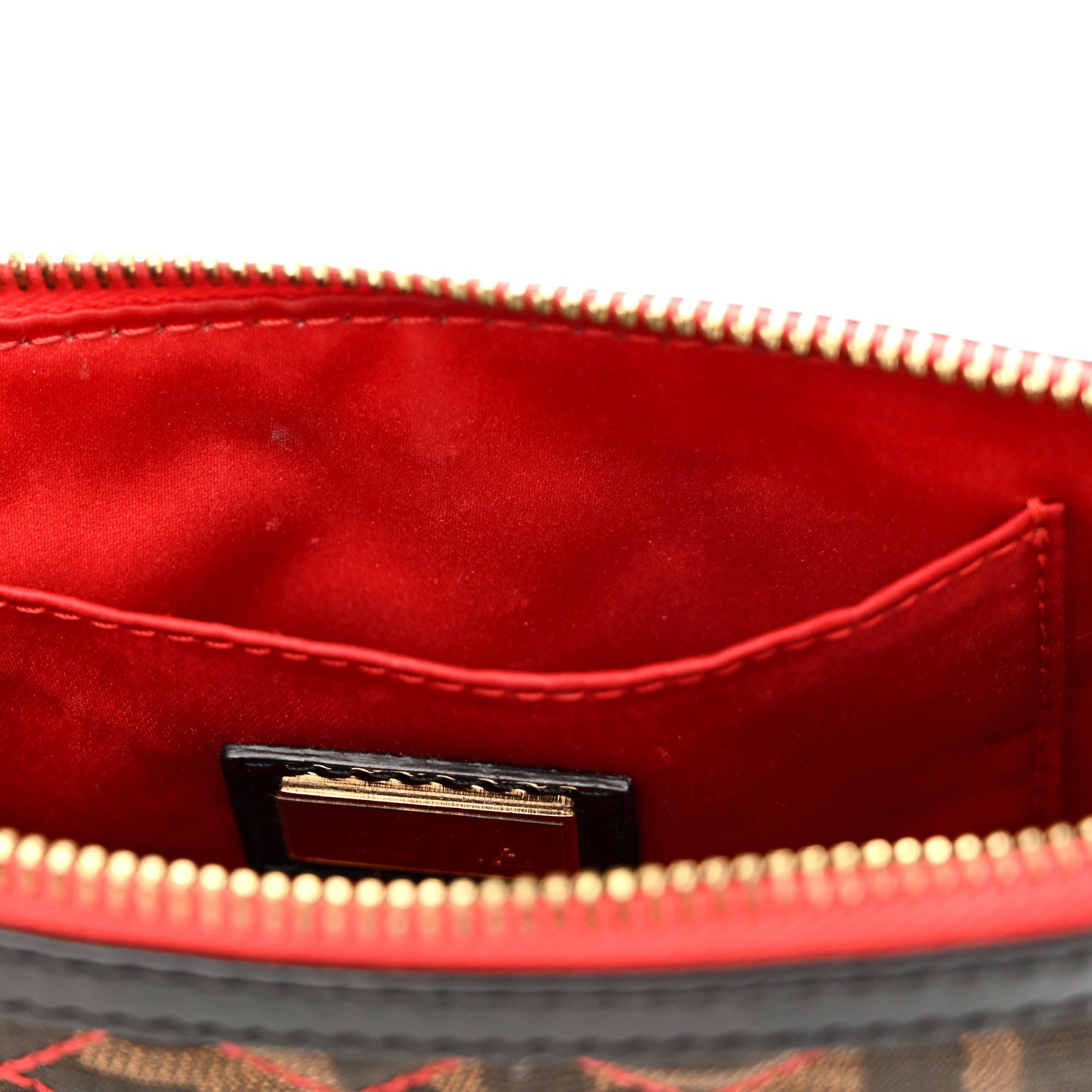 Zucca Quilted Pochette Tobacco Red