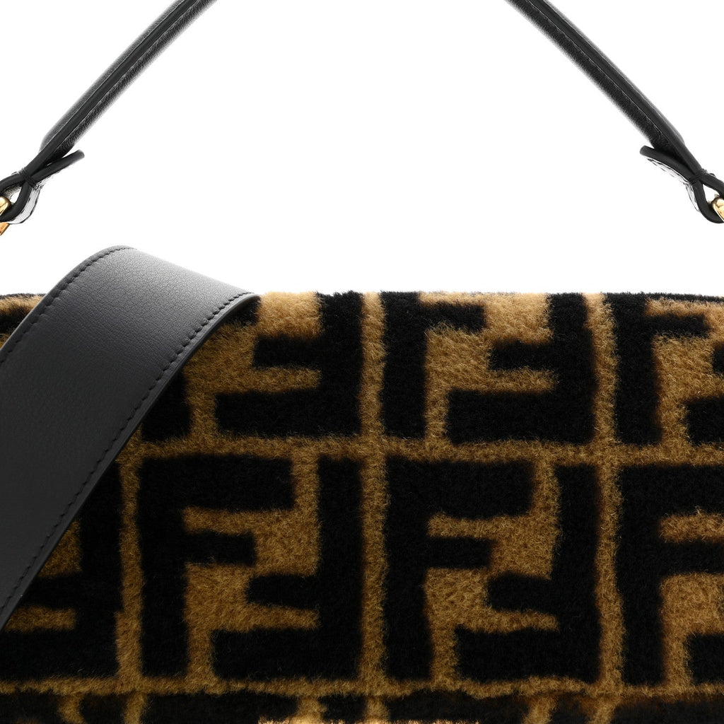 Shearling Vitello Dolce Macro FF 1974 Baguette Tobacco Black