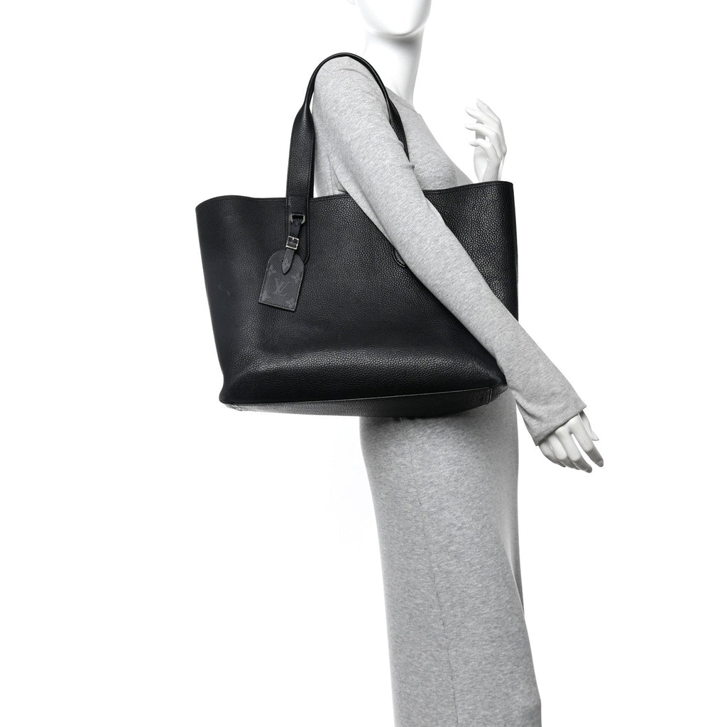 Taurillon Monogram Eclipse Cabas Voyage Black