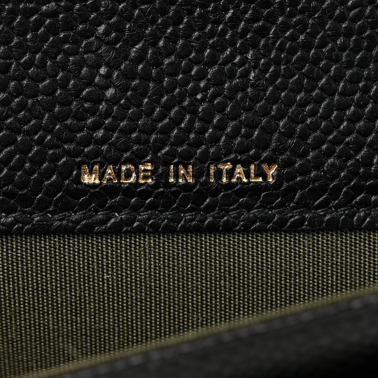 Caviar Quilted Boy Flap  Holder Black