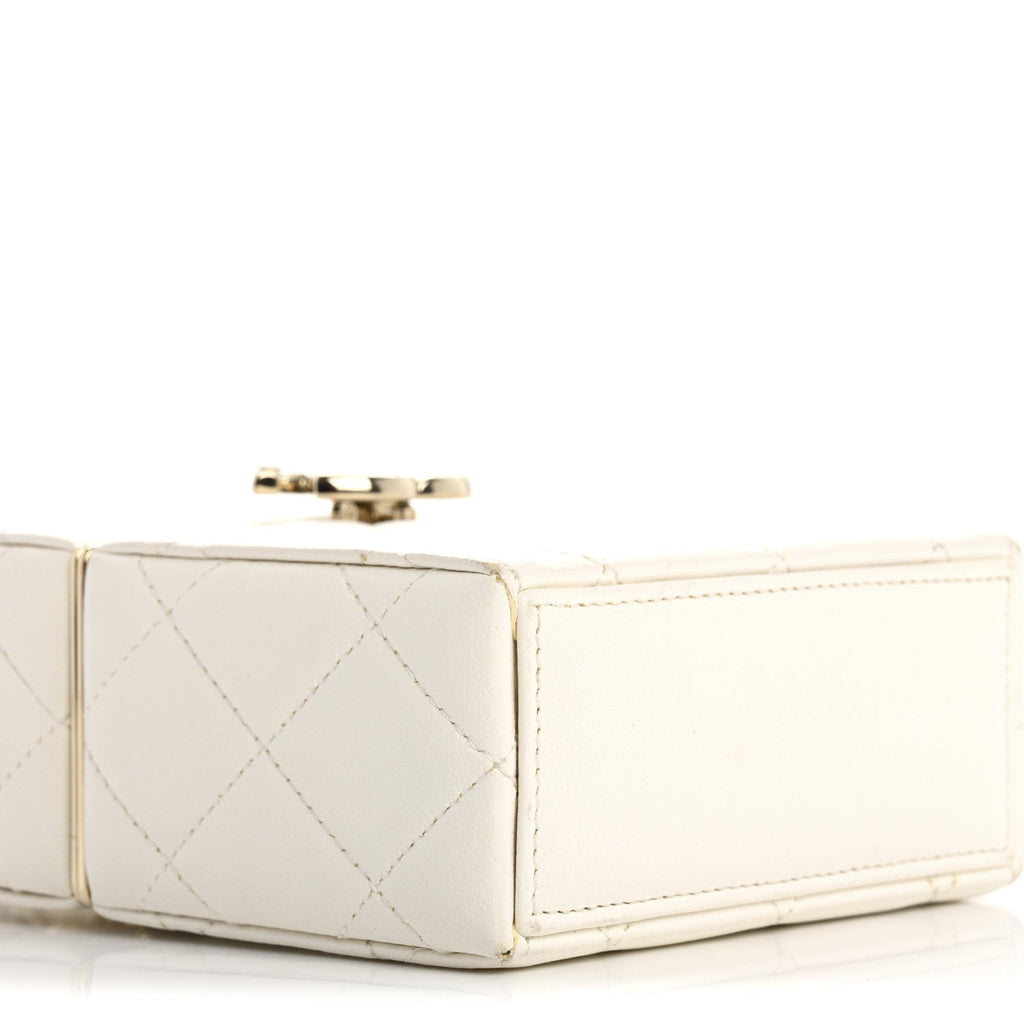 Lambskin Quilted Small Box With Chain White